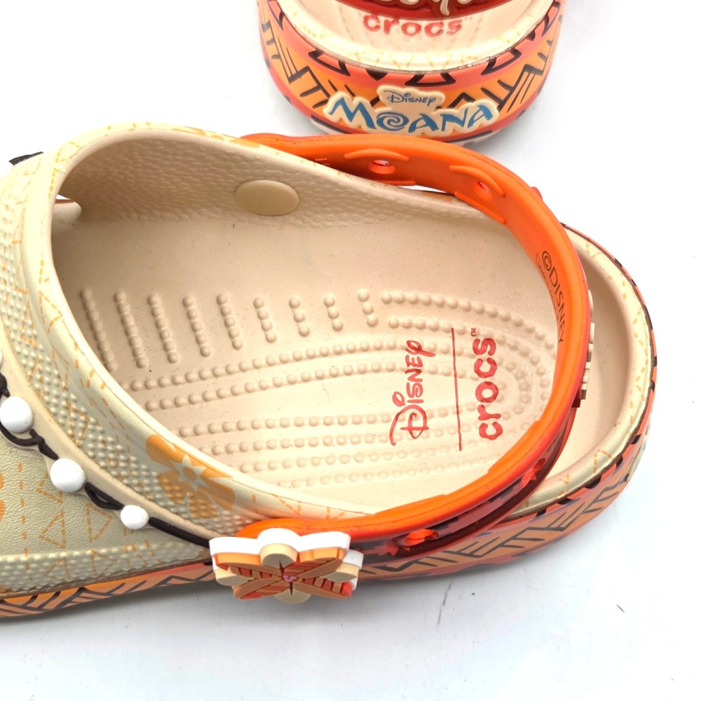 Disney Moana Classic Crocs Clogs Kids Size‎ J6 - Picture 3 of 8